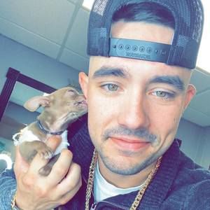 Meet your Posher, Ethan